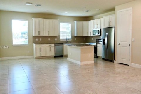 Снять в аренду виллу или дом в Холливуд, Флорида 3 спальни, 174.75м2, № 2008098 - фото 3