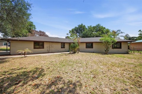 Villa ou maison à vendre à Lake Alfred, Floride: 3 chambres, 174.28 m2 № 2329661 - photo 4