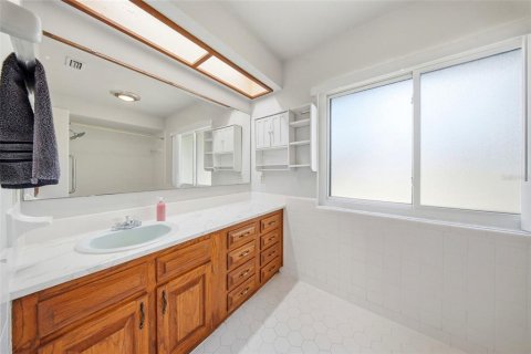Villa ou maison à vendre à Lake Alfred, Floride: 3 chambres, 174.28 m2 № 2329661 - photo 18