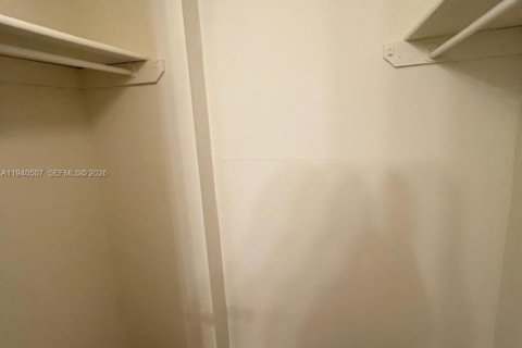 Appartement à louer à Miami, Floride: 1 chambre, 76.74 m2 № 1997697 - photo 9