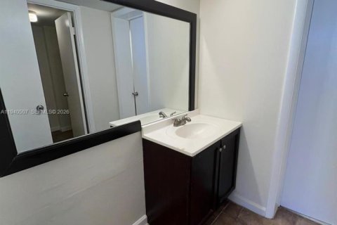 Appartement à louer à Miami, Floride: 1 chambre, 76.74 m2 № 1997697 - photo 7