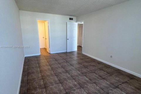 Appartement à louer à Miami, Floride: 1 chambre, 76.74 m2 № 1997697 - photo 8