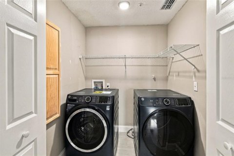 Touwnhouse à vendre à Altamonte Springs, Floride: 3 chambres, 164.16 m2 № 2408964 - photo 19