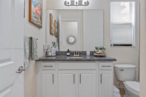 Casa en venta en Pembroke Pines, Florida, 4 dormitorios, 223.06 m2 № 2064392 - foto 25