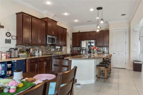 Casa en venta en Pembroke Pines, Florida, 4 dormitorios, 223.06 m2 № 2064392 - foto 11