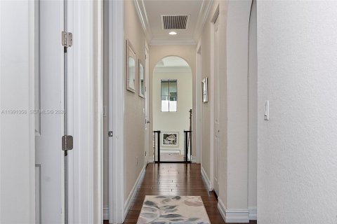 Casa en venta en Pembroke Pines, Florida, 4 dormitorios, 223.06 m2 № 2064392 - foto 27