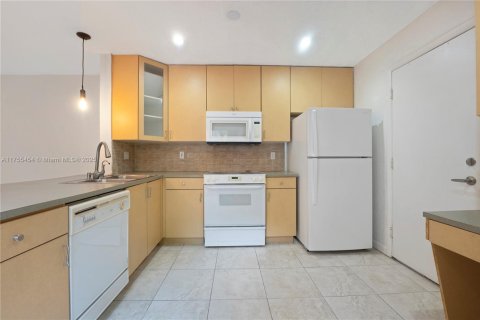 Touwnhouse à vendre à Cooper City, Floride: 3 chambres, 154.78 m2 № 1502142 - photo 6