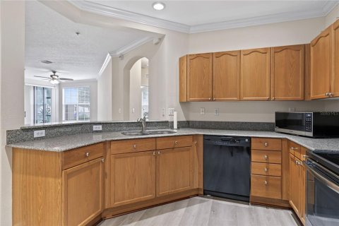 Copropriété à vendre à Windermere, Floride: 3 chambres, 135.17 m2 № 2413538 - photo 5