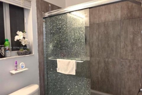 Купить виллу или дом в Уэстон, Флорида 3 спальни, 131.92м2, № 2008535 - фото 28