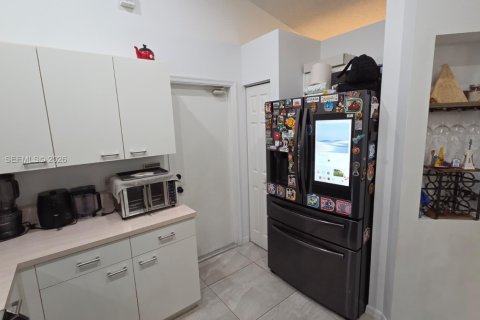 Купить виллу или дом в Уэстон, Флорида 3 спальни, 131.92м2, № 2008535 - фото 15