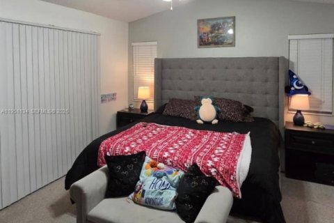 Купить виллу или дом в Уэстон, Флорида 3 спальни, 131.92м2, № 2008535 - фото 16