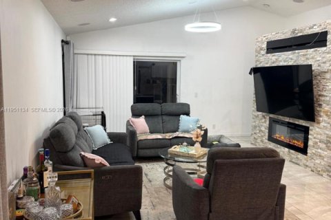 Купить виллу или дом в Уэстон, Флорида 3 спальни, 131.92м2, № 2008535 - фото 9