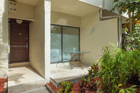 Condominio en venta en Miami, Florida, 3 dormitorios, 156.82 m2 № 1842818 - foto 4