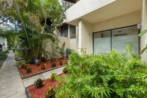 Condominio en venta en Miami, Florida, 3 dormitorios, 156.82 m2 № 1842818 - foto 3