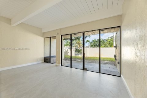 Condominio en venta en Miami, Florida, 3 dormitorios, 156.82 m2 № 1842818 - foto 13