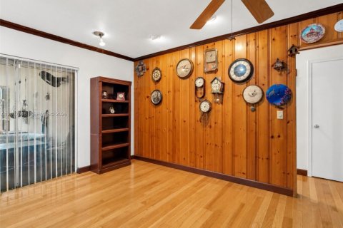Casa en venta en Hollywood, Florida, 4 dormitorios № 2186339 - foto 30
