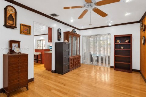 Casa en venta en Hollywood, Florida, 4 dormitorios № 2186339 - foto 29