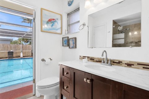 Casa en venta en Hollywood, Florida, 4 dormitorios № 2186339 - foto 12