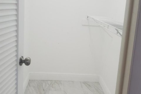 Copropriété à louer à Delray Beach, Floride: 2 chambres, 83.8 m2 № 1146099 - photo 1