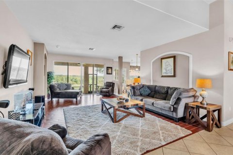 House in Lakeland, Florida 4 bedrooms, 274.9 sq.m. № 1759478 - photo 4