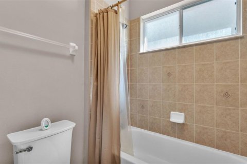 House in Lakeland, Florida 4 bedrooms, 274.9 sq.m. № 1759478 - photo 30