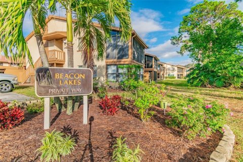 Condominio en venta en New Port Richey, Florida, 2 dormitorios, 106.28 m2 № 2147797 - foto 19