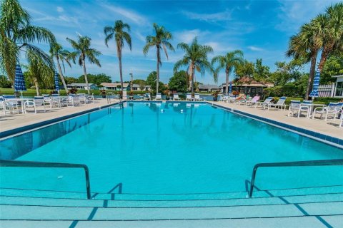 Condominio en venta en New Port Richey, Florida, 2 dormitorios, 106.28 m2 № 2147797 - foto 23