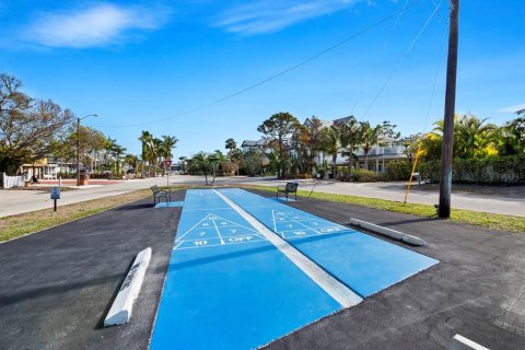 Condo in Sarasota, Florida, 1 bedroom № 2408702 - photo 28