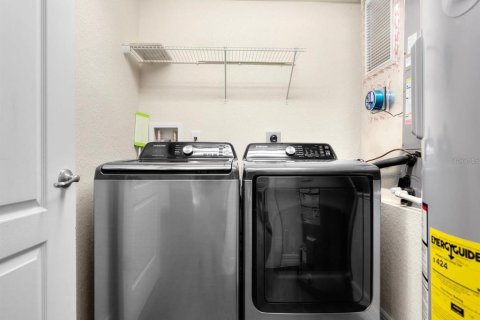 Condominio en alquiler en New Smyrna Beach, Florida, 2 dormitorios, 128.58 m2 № 1296245 - foto 16