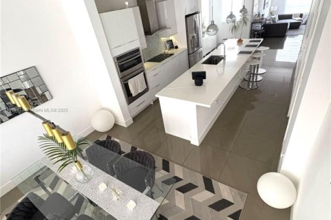 Copropriété à vendre à Doral, Floride: 3 chambres, 156.91 m2 № 1970590 - photo 2