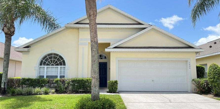 Villa ou maison à Clermont, Floride 4 chambres, 182.92 m2 № 2157110
