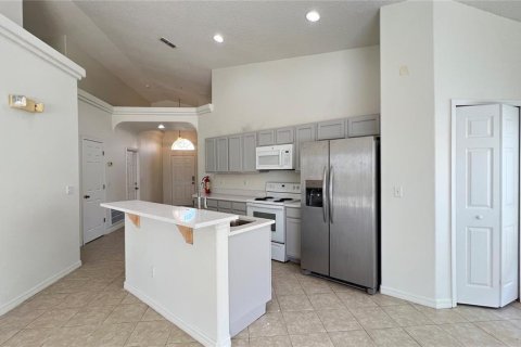 Villa ou maison à louer à Clermont, Floride: 4 chambres, 182.92 m2 № 2157110 - photo 15
