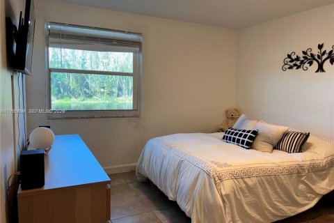 Condominio en alquiler en Doral, Florida, 2 dormitorios, 102.66 m2 № 2053180 - foto 11