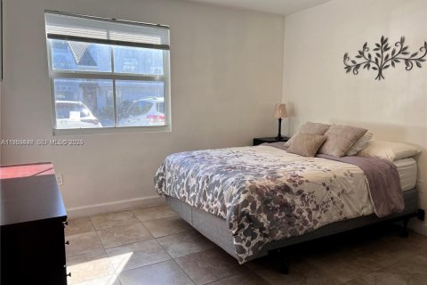 Condominio en alquiler en Doral, Florida, 2 dormitorios, 102.66 m2 № 2053180 - foto 14