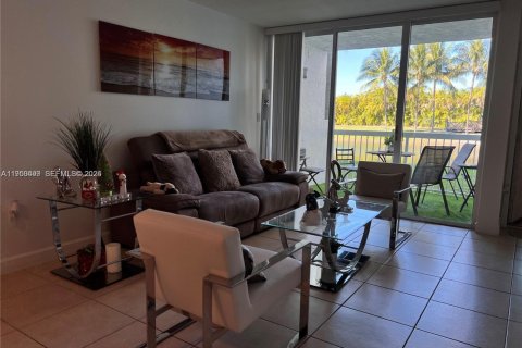 Condominio en alquiler en Doral, Florida, 2 dormitorios, 102.66 m2 № 2053180 - foto 9