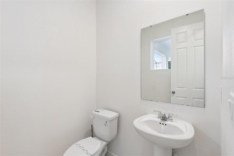 Villa ou maison à vendre à Kissimmee, Floride: 6 chambres, 277.5 m2 № 2106597 - photo 25