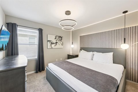 Villa ou maison à vendre à Kissimmee, Floride: 6 chambres, 277.5 m2 № 2106597 - photo 18