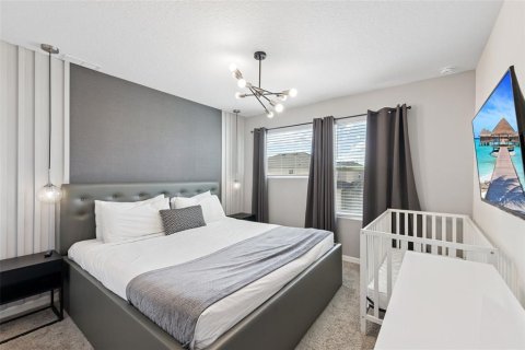 Villa ou maison à vendre à Kissimmee, Floride: 6 chambres, 277.5 m2 № 2106597 - photo 16