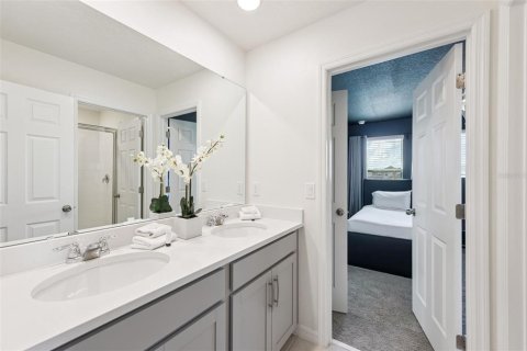 Villa ou maison à vendre à Kissimmee, Floride: 6 chambres, 277.5 m2 № 2106597 - photo 19