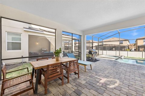 Villa ou maison à vendre à Kissimmee, Floride: 6 chambres, 277.5 m2 № 2106597 - photo 27