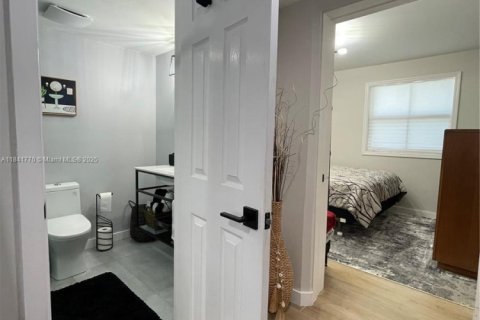 Снять в аренду коммерческую недвижимость в Катлер-Бей, Флорида 1 спальня, № 1957980 - фото 17