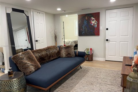 Снять в аренду коммерческую недвижимость в Катлер-Бей, Флорида 1 спальня, № 1957980 - фото 21