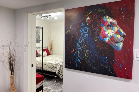 Снять в аренду коммерческую недвижимость в Катлер-Бей, Флорида 1 спальня, № 1957980 - фото 2