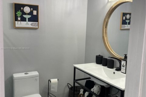 Снять в аренду коммерческую недвижимость в Катлер-Бей, Флорида 1 спальня, № 1957980 - фото 19