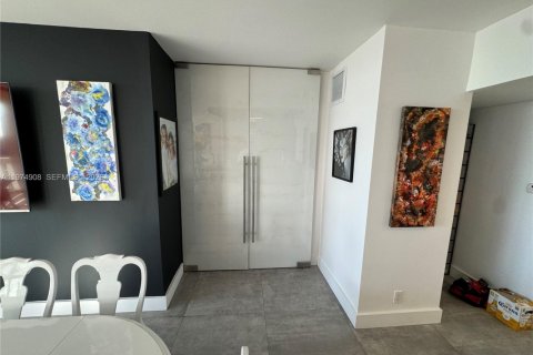 Купить кондоминиум в Авентура, Флорида 1 спальня, 100.06м2, № 2036156 - фото 7
