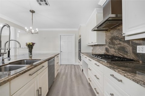 Casa en alquiler en Hollywood, Florida, 4 dormitorios, 261.43 m2 № 2030730 - foto 13