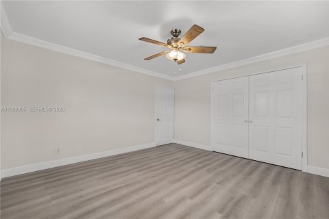 Casa en alquiler en Hollywood, Florida, 4 dormitorios, 261.43 m2 № 2030730 - foto 29