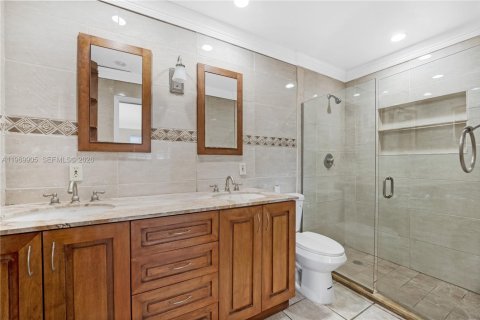 Casa en alquiler en Hollywood, Florida, 4 dormitorios, 261.43 m2 № 2030730 - foto 8