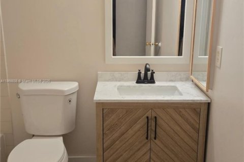 Купить кондоминиум в Корал-Спрингс, Флорида 2 спальни, 91.42м2, № 2013645 - фото 19