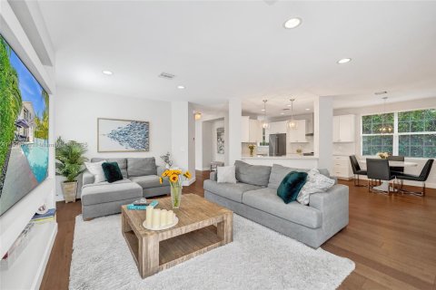 Casa en venta en Hollywood, Florida, 4 dormitorios, 250.84 m2 № 1972823 - foto 20